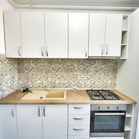 Ana Apartament นาโวดาริ ภายนอก รูปภาพ