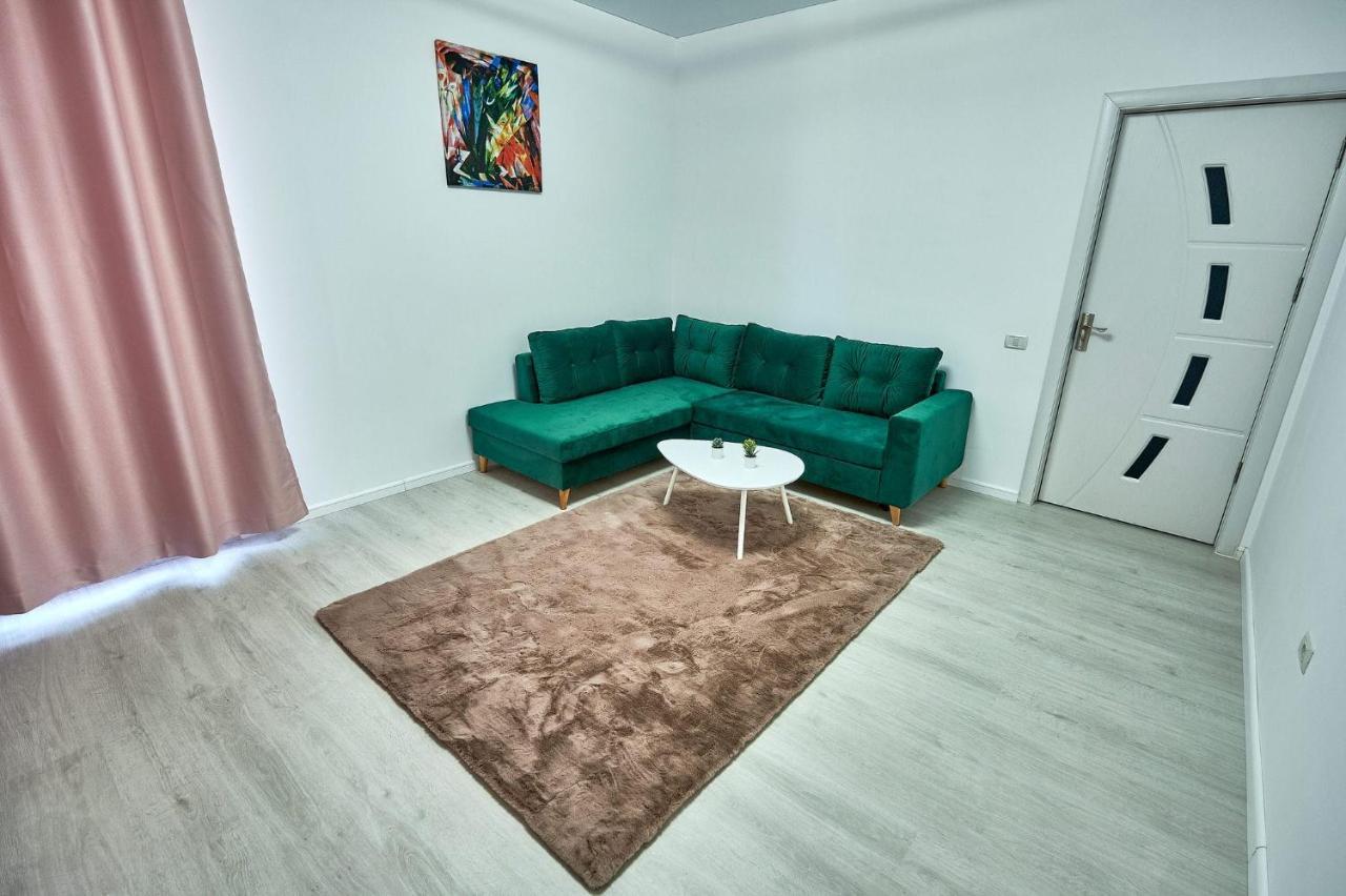 Ana Apartament นาโวดาริ ภายนอก รูปภาพ